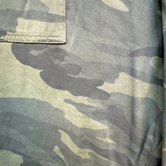 Splendid Womens Pants sz M Green Camo Soft Comfy Pull On Joggers - Picture 5 of 6